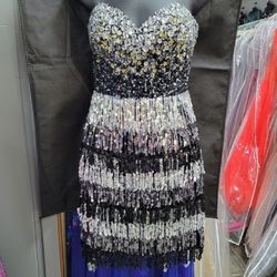 Style 9789 BLUSH Black Size 2 Holiday Prom $300 Sweetheart Cocktail Dress on Queenly