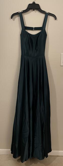 B. Darlin Green Size 0 Short Height Prom Straight Dress on Queenly