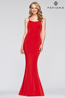 Style S10438 Faviana Red Size 8 Silk Black Tie Military Mermaid Dress on Queenly