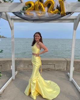 Sherri Hill Yellow Size 6 Sorority Formal Mermaid Dress on Queenly