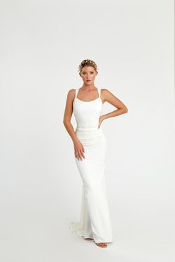 Style 7078 Nicole Bakti White Size 8 Tall Height Overskirt Mermaid Dress on Queenly