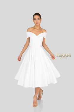 Style 1912C9656 Terani Couture White Size 2 Sweetheart Ivory Cocktail Dress on Queenly