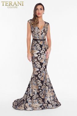 Style 1823E7351 Terani Couture Black Size 4 Floral Tall Height Mermaid Dress on Queenly