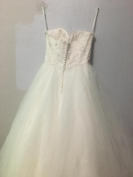 Madeline Gardner White Size 12 Plus Size Ball gown on Queenly