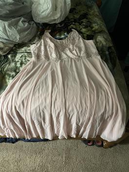 Violets and roses Pink Size 26 A-line Dress on Queenly