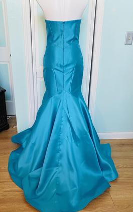 Tony Bowls Blue Size 12 Silk Floor Length Mermaid Dress on Queenly