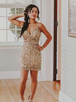 Sherri Hill Gold Size 2 Party Fully-beaded Cocktail Dress on Queenly