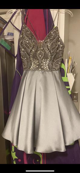 Mori Lee sticks & stones collection by Carole Gardner Silver Size 0 Midi Homecoming Cocktail Dress on Queenly