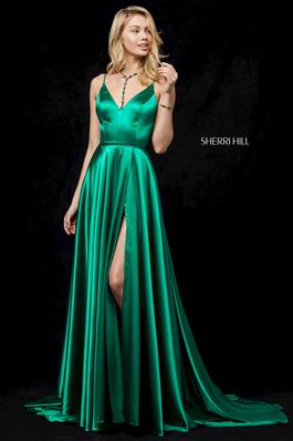 Style 52119 Sherri Hill Green Size 4 Emerald Tall Height Side slit Dress on Queenly