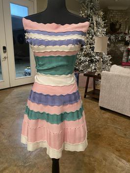 Multicolor Size 2 Cocktail Dress on Queenly