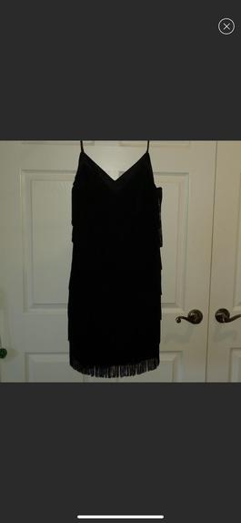 Guess Black Size 6 Midi $300 Cocktail Dress on Queenly