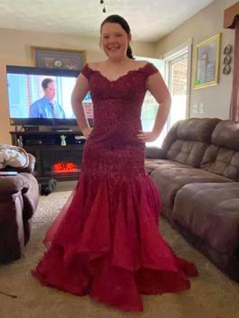 Sherri Hill Red Size 12 Plus Size Mermaid Dress on Queenly