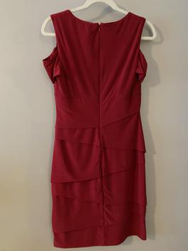 White House Black Market Red Size 8 Cocktail Dress on Queenly
