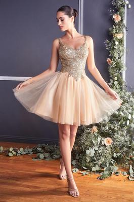 Style 9239 Cinderella Divine Gold Size 6 Cocktail Dress on Queenly