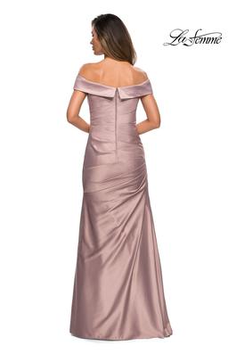Style 28103 La Femme Gold Size 18 Plus Size Fitted Mermaid Dress on Queenly