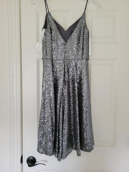 Christina Wu Silver Size 4 Sequined Shiny Cocktail Dress on Queenly