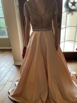 Sherri hill Pink Size 2 Ball gown on Queenly