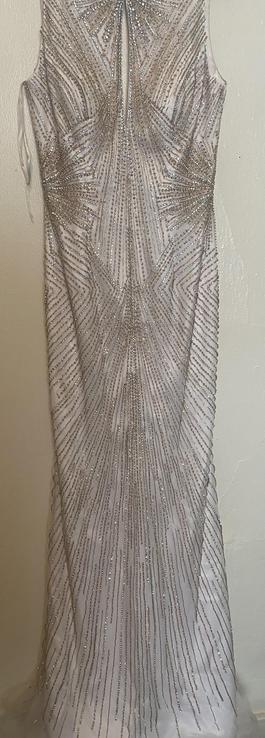 Mac Duggal White Size 4 Fitted Fully-beaded Straight Dress on Queenly