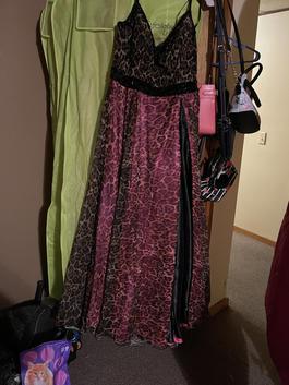 Mac Duggal Multicolor Size 16 Black Tie Side slit Dress on Queenly