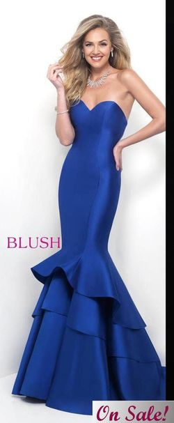 Style 11320W Blush Prom Blue Size 28 Military Plus Size Mermaid Dress on Queenly