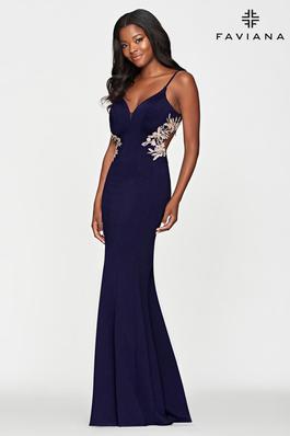 Style S10668 Faviana Navy Size 0 Gold Flare Straight Dress on Queenly