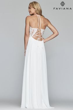 Style S10228 Faviana White Size 8 Ivory Tulle Tall Height Side slit Dress on Queenly