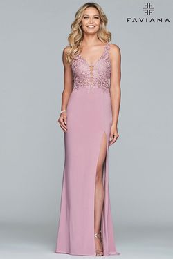 Style 10204 Faviana Pink Size 14 V Neck Side slit Dress on Queenly