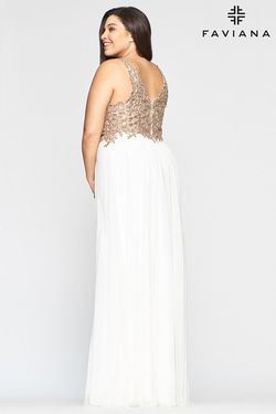 Style 9428 Faviana White Size 20 Gold Plus Size Rose Gold Polyester Straight Dress on Queenly