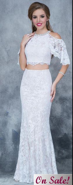 Style 1364 Nina Canacci White Size 2 Floor Length Pageant Fitted Straight Dress on Queenly