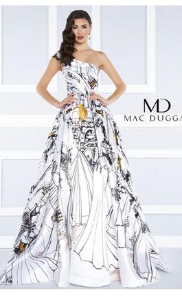 Mac Duggal Multicolor Size 4 Print Ball gown on Queenly