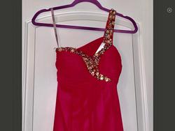 Bisou Hot Pink Size 0 50 Off 70 Off Straight Dress on Queenly