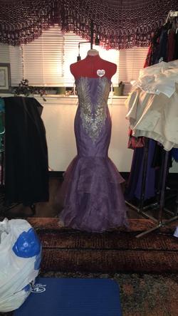 Davids bridal Purple Size 2 Lavender Mermaid Dress on Queenly