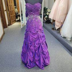 Style 8459 Morilee Purple Size 6 Sweetheart Ball gown on Queenly