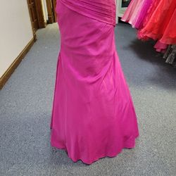 Style 6241 Night Moves Hot Pink Size 6 Mermaid Dress on Queenly