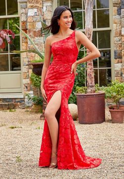 Style 47012 Morilee Red Size 0 Sequin Floral Side slit Dress on Queenly
