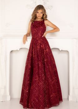 Style 1081 Lucci Lu Red Size 12 A-line Backless Straight Dress on Queenly