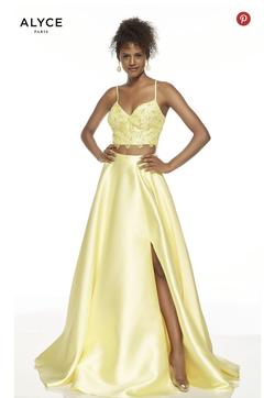 Style 60603 Alyce Paris Yellow Size 4 Pageant Ball gown on Queenly