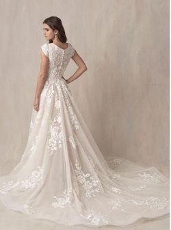 Style M674 Allure White Size 14 A-line Tulle Sleeves Embroidery Sequin Straight Dress on Queenly