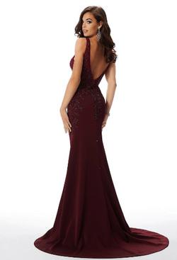 Style 46007 Morilee Red Size 6 Boat Neck Straight Dress on Queenly