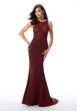 Style 46007 Morilee Red Size 6 Boat Neck Straight Dress on Queenly