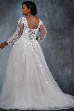 Style MB2010 Sydneys Closet White Size 18 Sheer Ball gown on Queenly