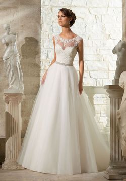 Style 5315 Morilee White Size 14 Ivory Ball gown on Queenly
