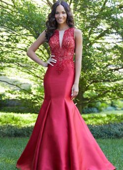 Style 43141 Morilee Red Size 4 Silk Flare Mermaid Dress on Queenly