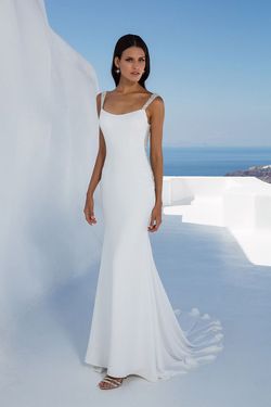 Style 88022 Justin Alexander White Size 8 Boat Neck Straight Dress on Queenly