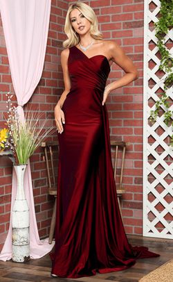 Style 387 Amelia Couture Red Size 12 Sweetheart Straight Dress on Queenly