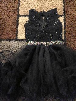 Dancing Queen  Black Size 8 Midi Cocktail Dress on Queenly