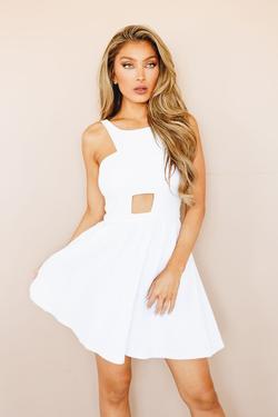 Style Brandi 1 McKenzie Rae White Size 6 $300 Summer Backless Cocktail Dress on Queenly