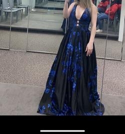 Blondie Nites Blue Size 2 Ball gown on Queenly