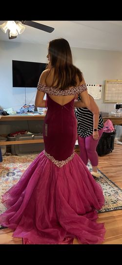 Johnathan Kayne Hot Pink Size 4 Custom Tall Height Mermaid Dress on Queenly
