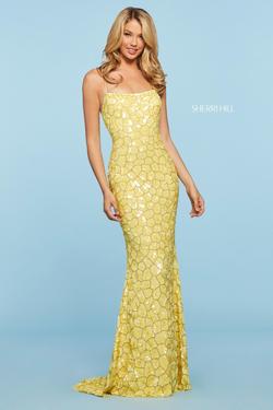 Style 53456 Sherri Hill Yellow Size 00 Straight Dress on Queenly